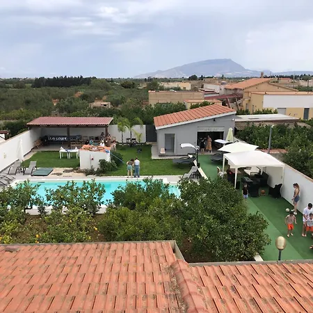 Villa Lemon Gold